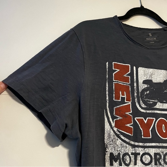 Tu | Graphic Motorcycle Tee Shirt - Picture 2 of 14